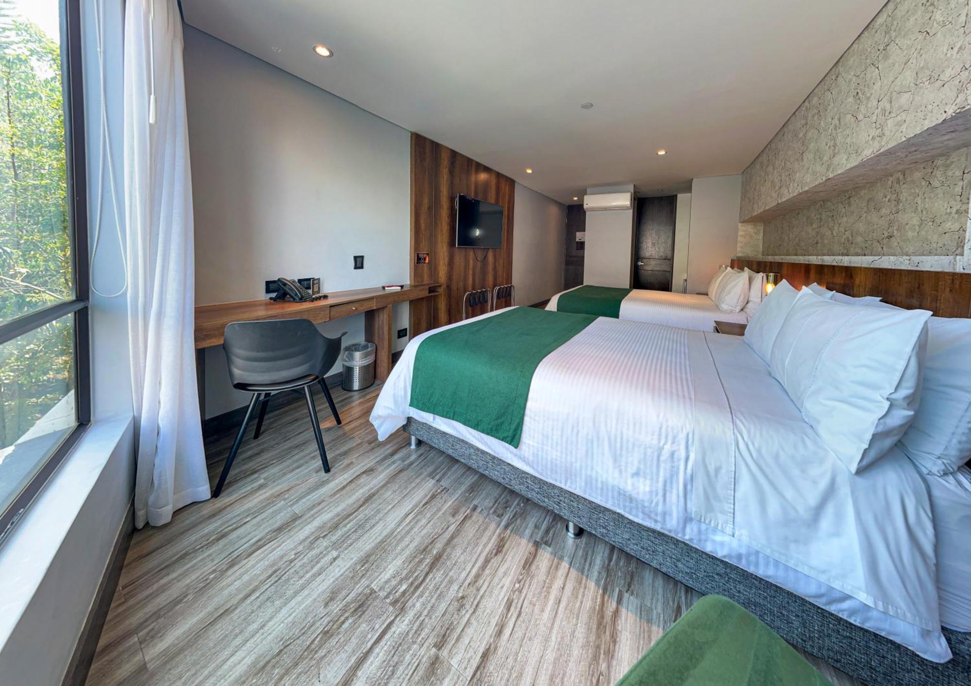 Cafe Hotel 메딜린 객실 사진